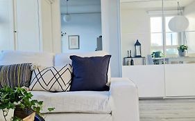 Hima Apartment Stockholm With Parking